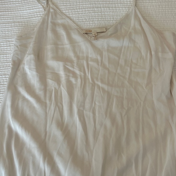 Dress - Picture 8 of 8